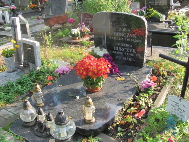 Grób Monika Burczyk