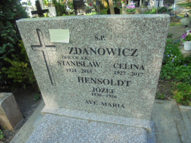 Celina Zdanowicz 1927 Elbląg - Grobonet - Wyszukiwarka osób pochowanych