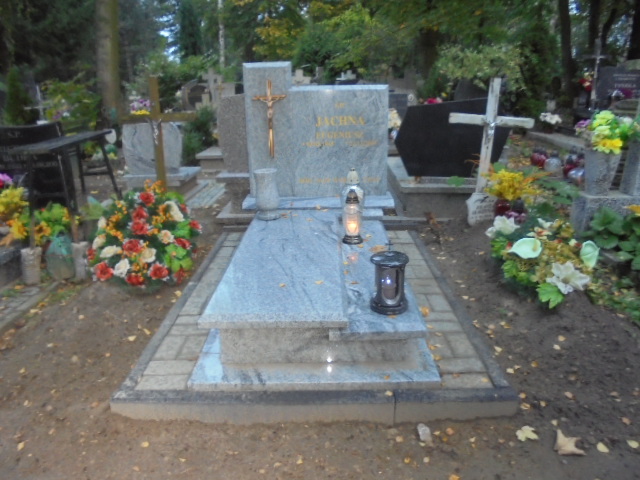 Grób Eugeniusz Jachna