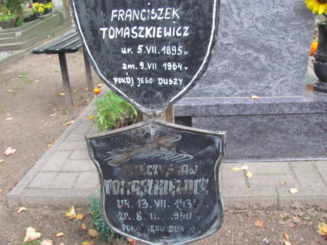 Dariusz   Zbigniew Trzciński 1960 Elbląg - Grobonet - Wyszukiwarka osób pochowanych