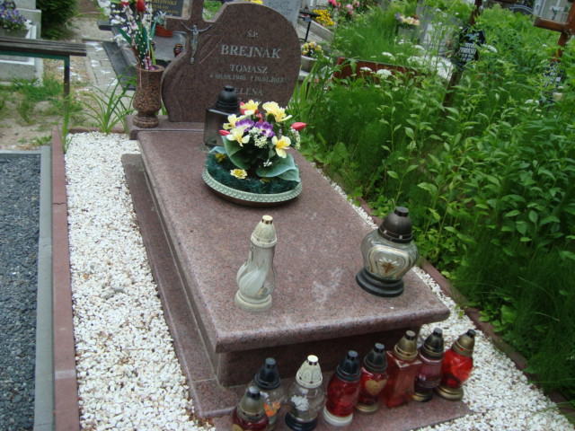 Grób Tomasz Brejnak  