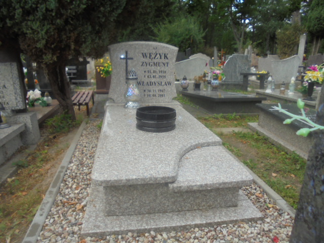 Zygmunt Wężyk 1910 Elbląg - Grobonet - Wyszukiwarka osób pochowanych