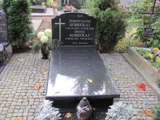 Grób Ferdynand Sobieraj