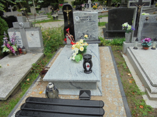 Grób Kazimierz   Jerzy Miloch  