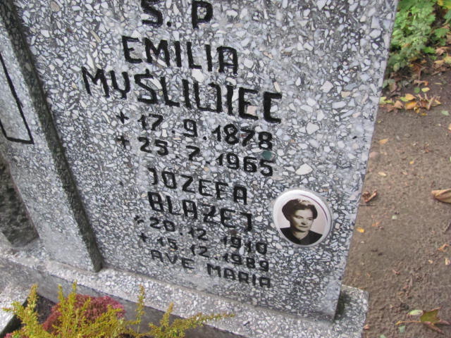 Józefa Błażej 1910 Elbląg - Grobonet - Wyszukiwarka osób pochowanych