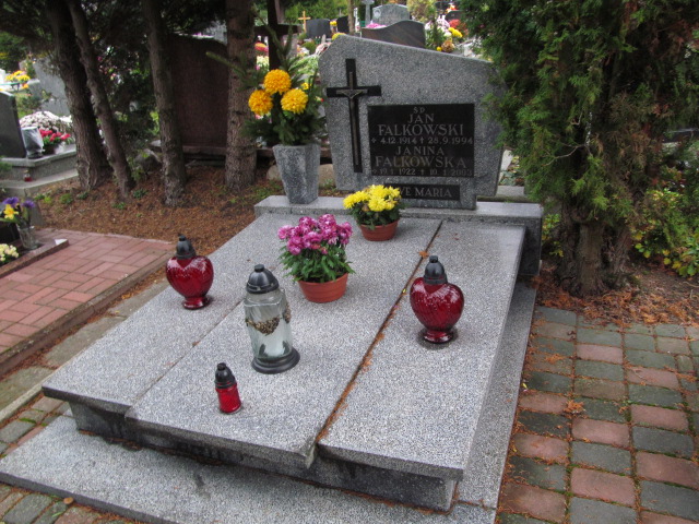 Grób Janina Falkowska