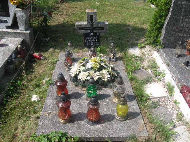 Grób Zygmunt Ciesielski