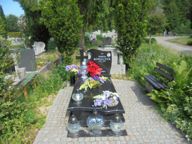 Teresa Kowalczyk 1944 Elbląg - Grobonet - Wyszukiwarka osób pochowanych