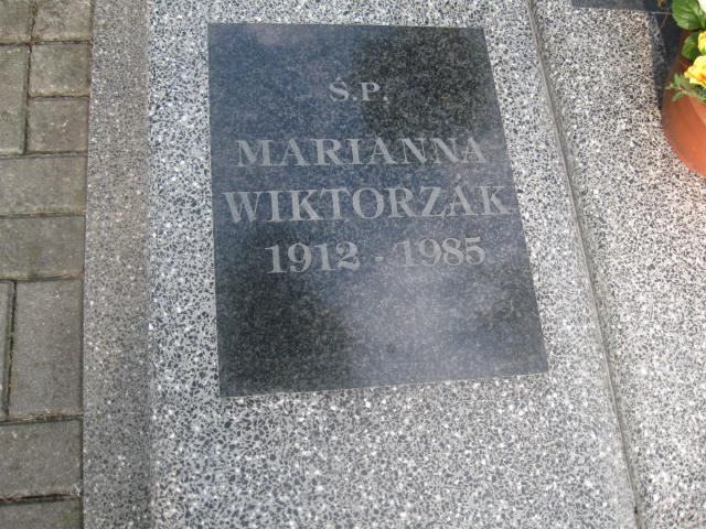 Walenty Wiktorzak 1915 Elbląg - Grobonet - Wyszukiwarka osób pochowanych