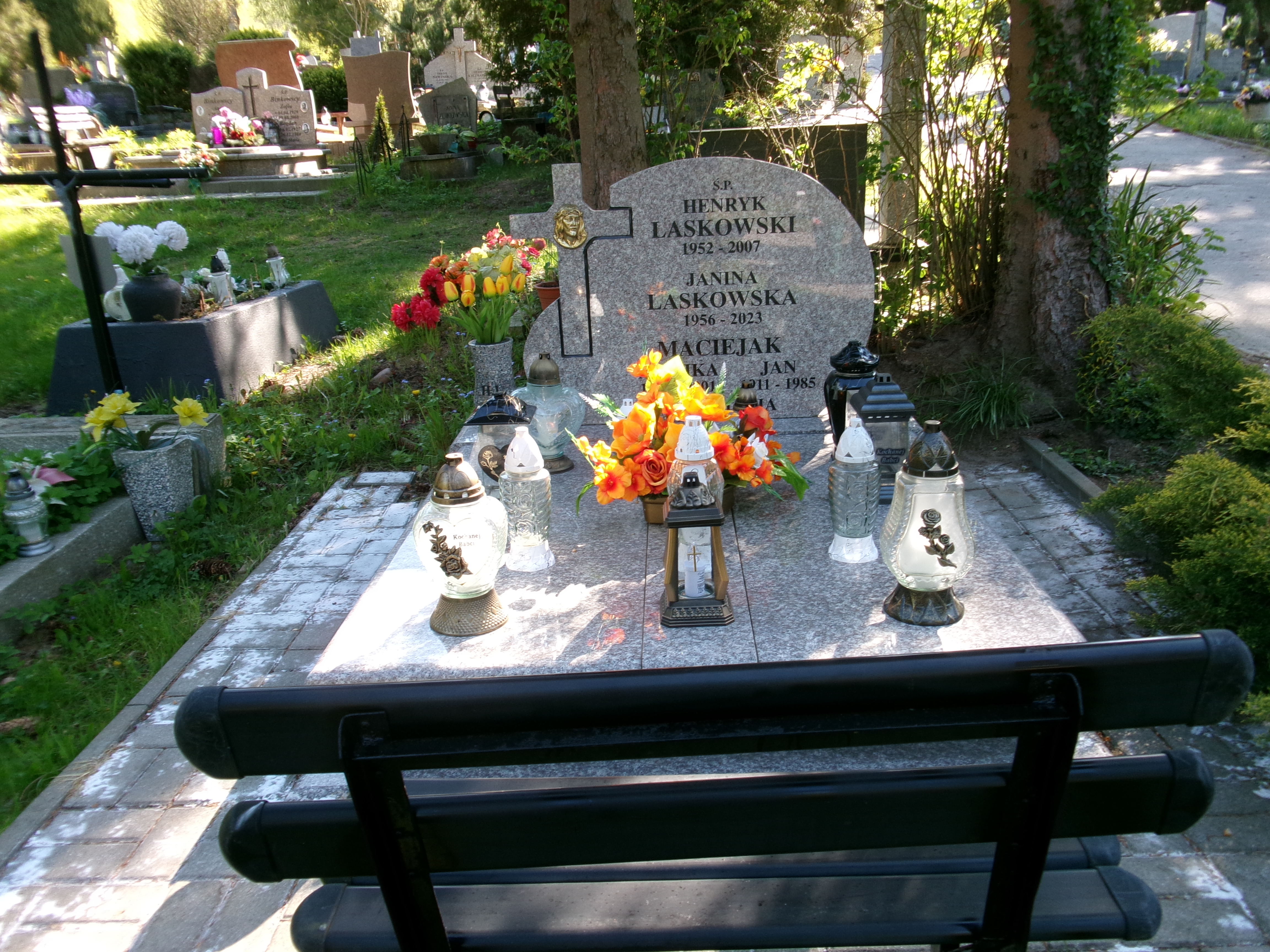 Grób Monika Maciejak