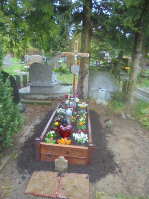 Grób Alfred Iwaniec