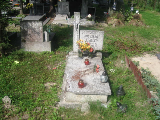Grób Bolesław Lisiecki