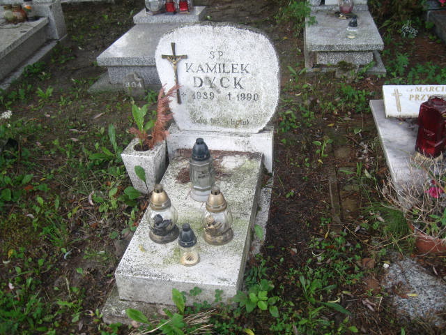 Grób Kamil Dyck