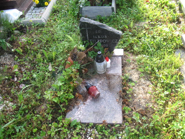 Grób Jakub Filipowicz