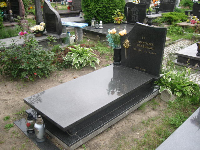 Grób Franciszek Grabowski