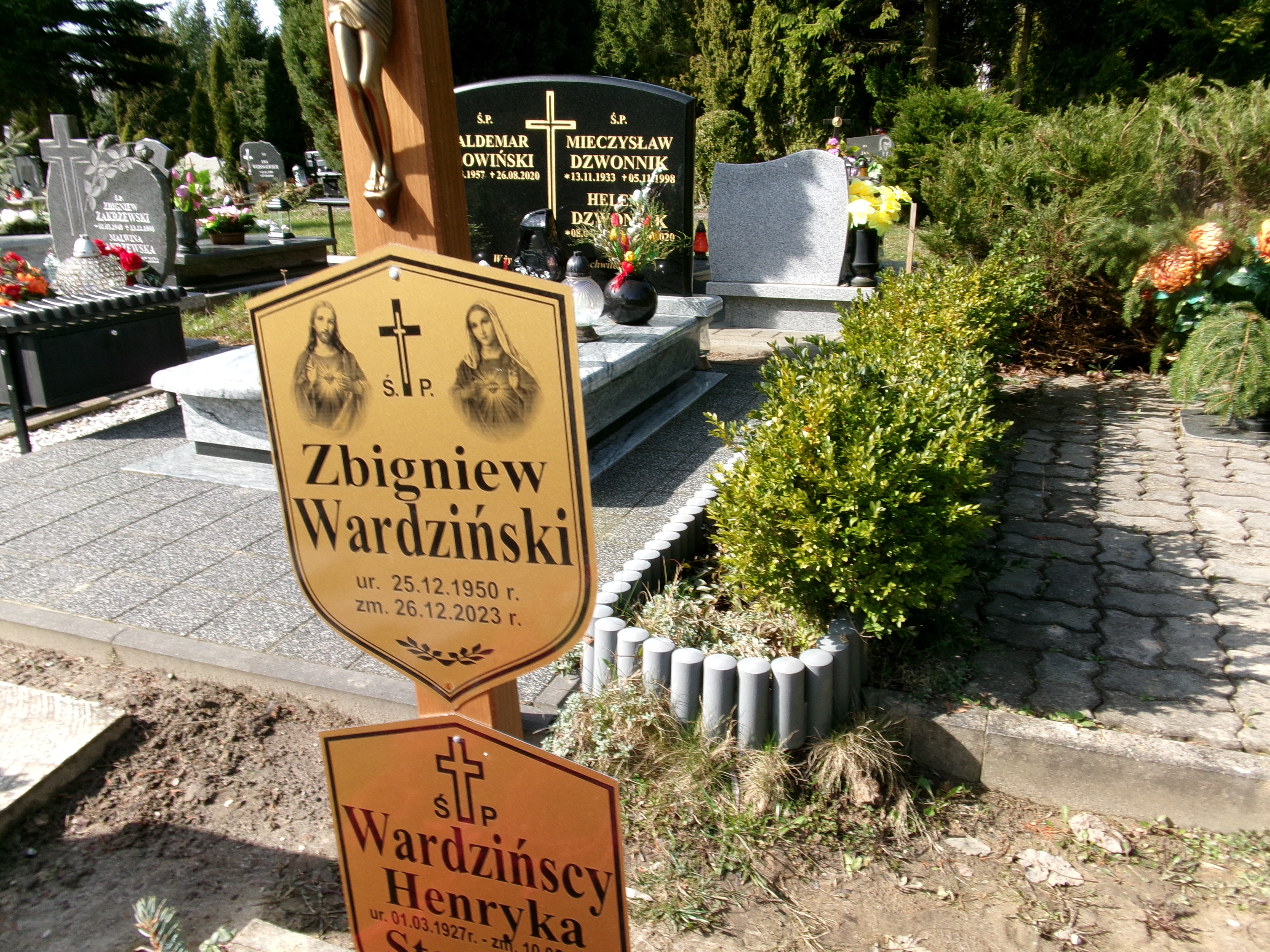 Zbigniew Wardziński 1950 Elbląg - Grobonet - Wyszukiwarka osób pochowanych