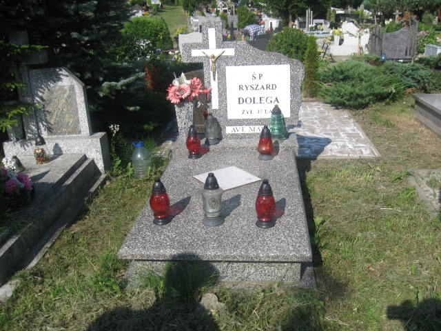 Grób Ryszard Dolega