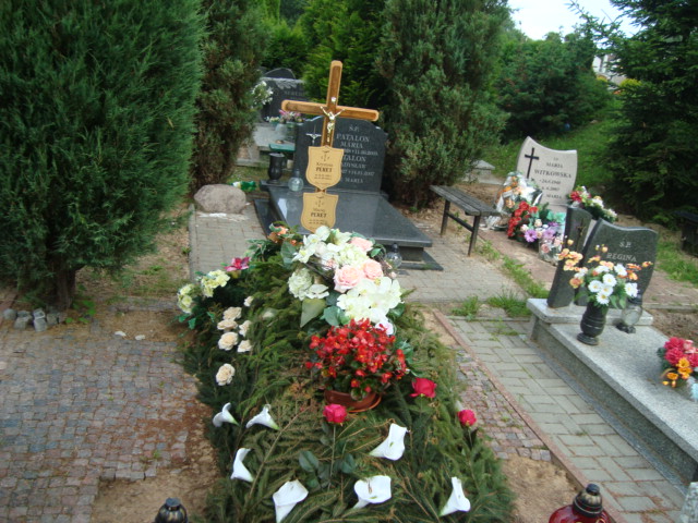 Grób Krystyna Peret