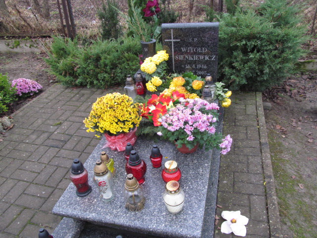 Grób Witold Sienkiewicz