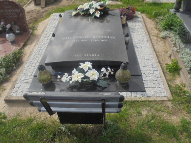 Grób Krystyna Bonusiak