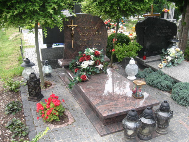 Grób Tomasz Mazurek