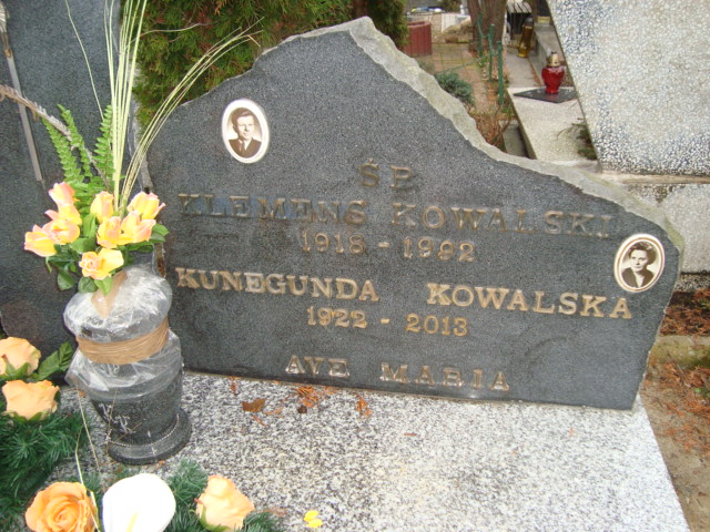 Krystyna Kowalska 1952 Elbląg - Grobonet - Wyszukiwarka osób pochowanych
