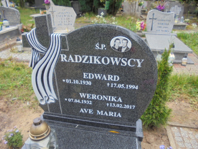 Weronika Radzikowska 1932 Elbląg - Grobonet - Wyszukiwarka osób pochowanych