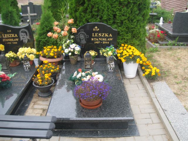 Grób Stanisław Leszka