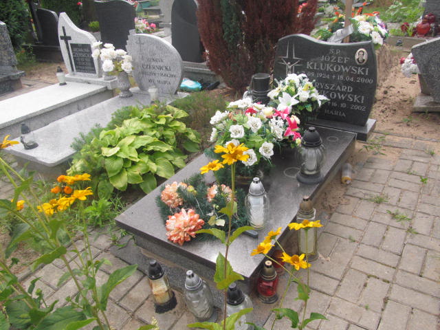 Grób Józef Klukowski