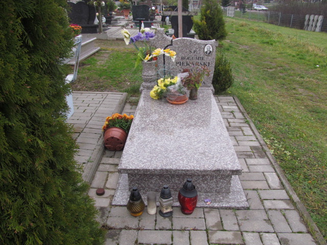 Grób Bogumił Józef Piekarski