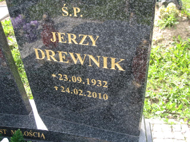 Jerzy Szymon Drewnik 1932 Elbląg - Grobonet - Wyszukiwarka osób pochowanych