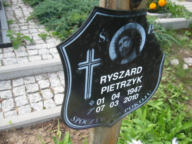 Ryszard Stanisław Pietrzyk 1947 Elbląg - Grobonet - Wyszukiwarka osób pochowanych