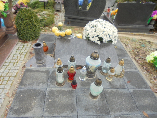 Grób Kazimierz Tadra