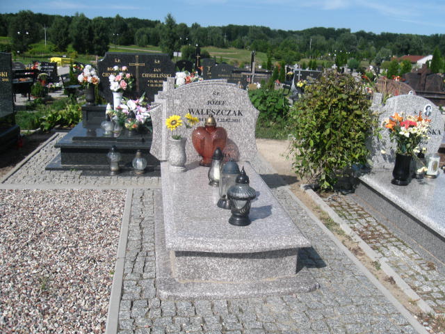 Grób Józef Waleszczak