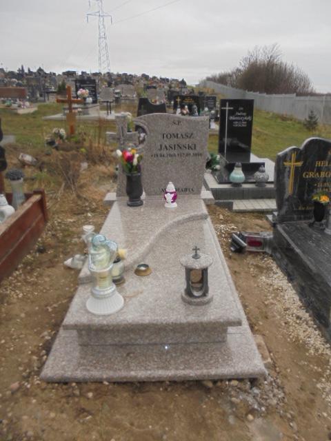 Grób Tomasz   Jasiński