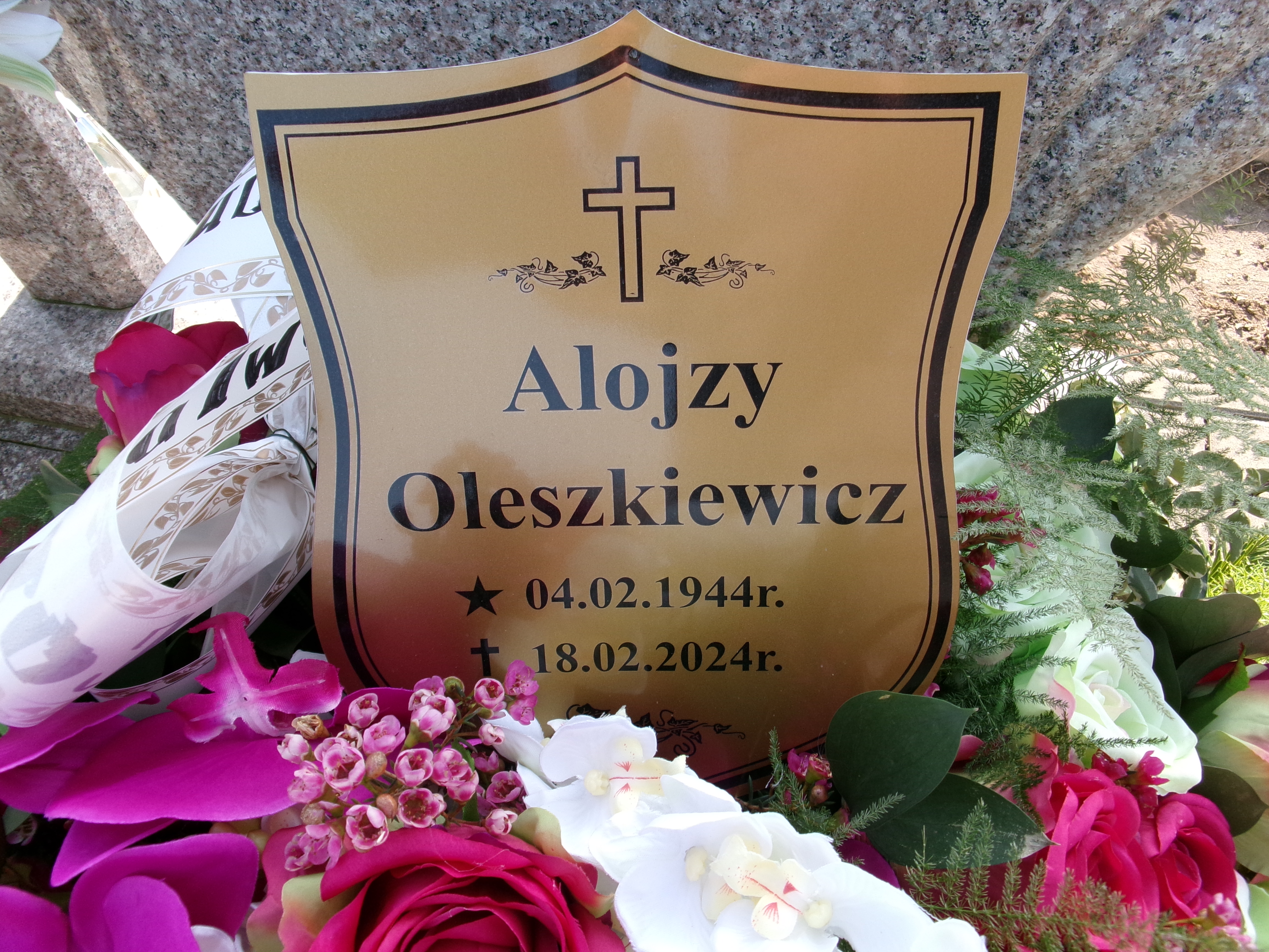 Paweł Oleszkiewicz 1985 Elbląg - Grobonet - Wyszukiwarka osób pochowanych