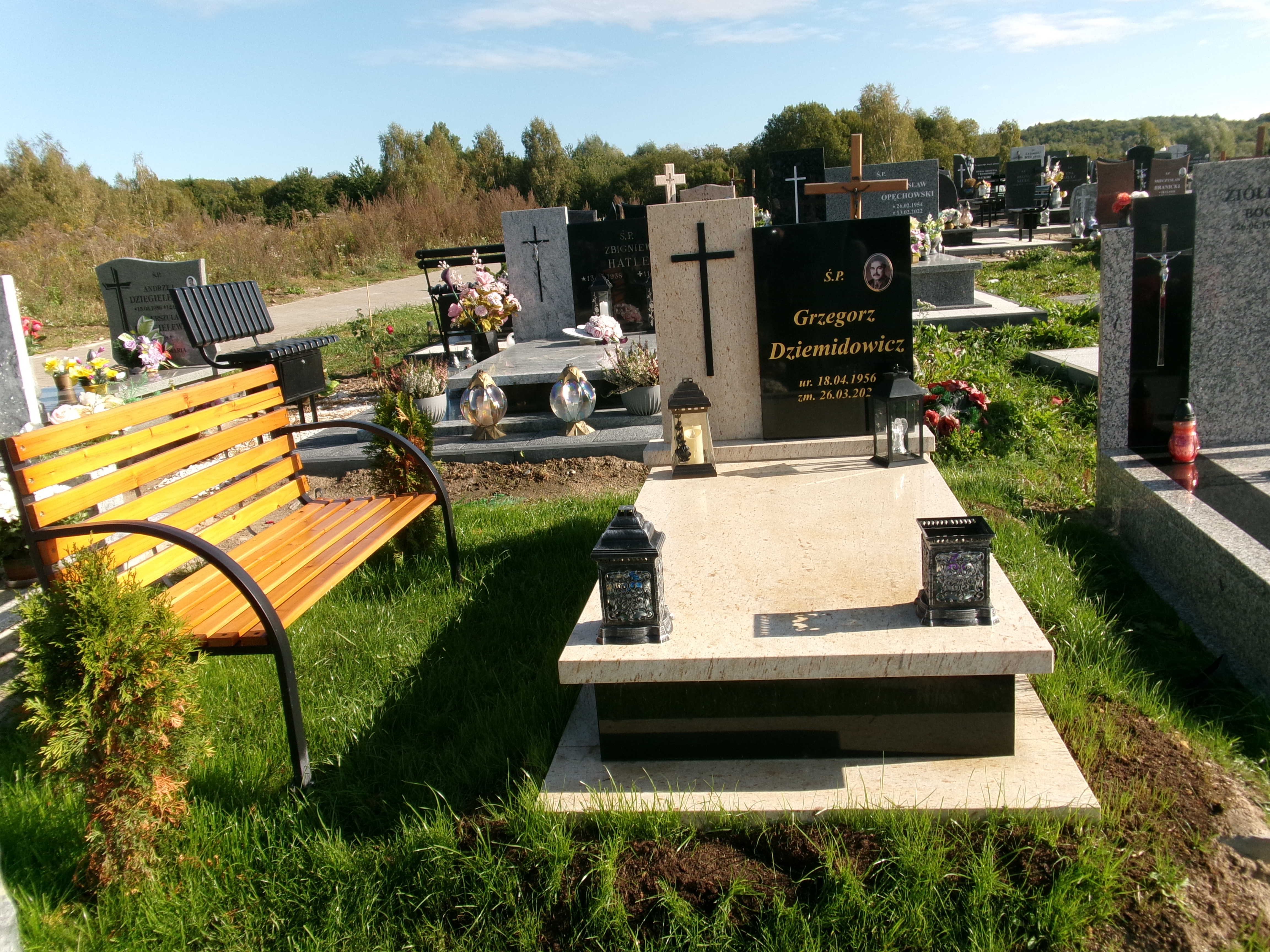 Grób Grzegorz Dziemidowicz