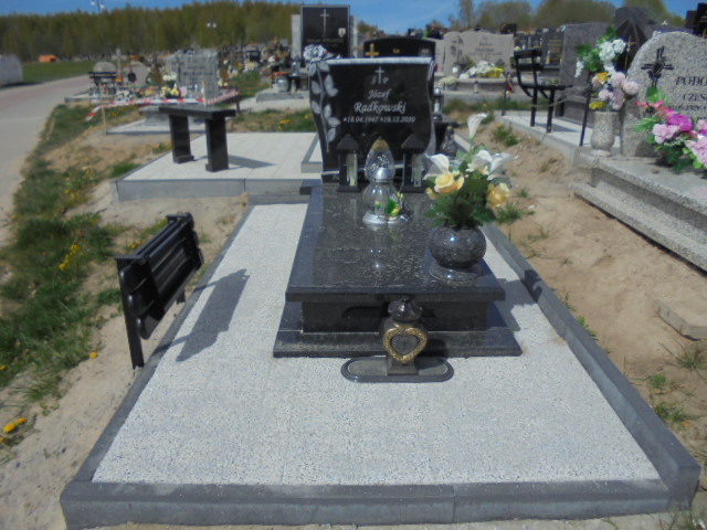 Grób Józef Radkowski