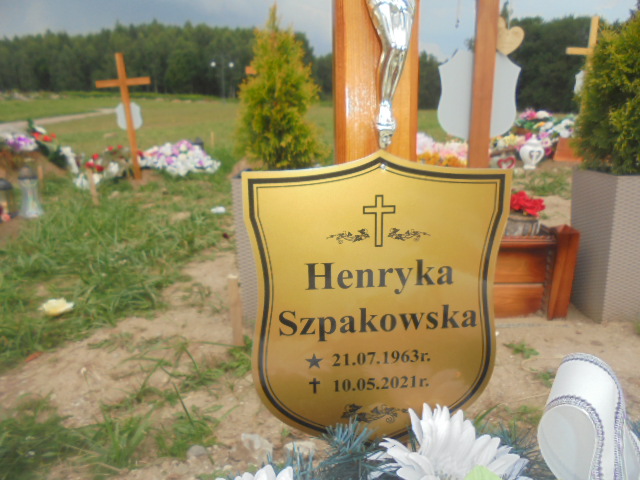 Dariusz Szpakowski  1982 Elbląg - Grobonet - Wyszukiwarka osób pochowanych