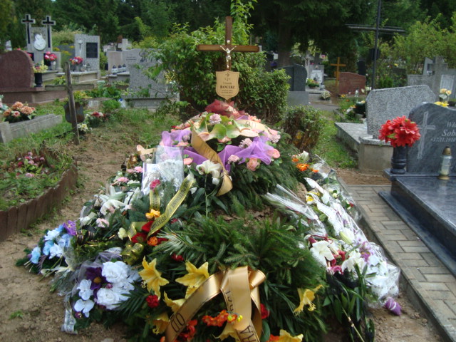 Grób Urszula   Anna Bancerz