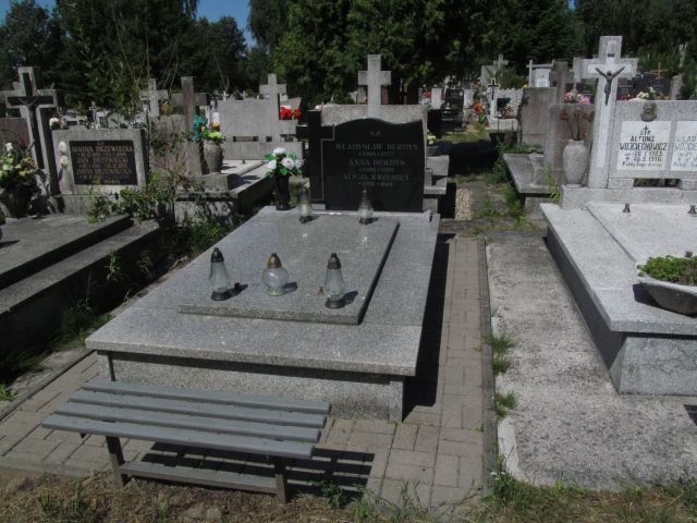 Grób Władysław Berdys