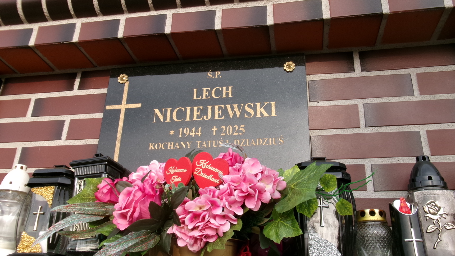 Lech Niciejewski 1944 Elbląg - Grobonet - Wyszukiwarka osób pochowanych