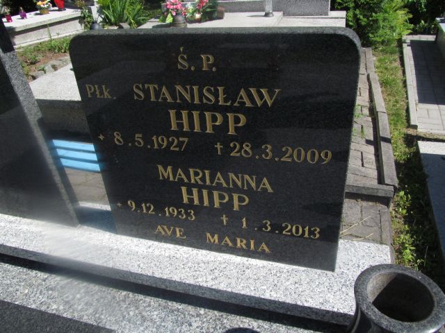 Grażyna Jabłońska 1955 Elbląg - Grobonet - Wyszukiwarka osób pochowanych