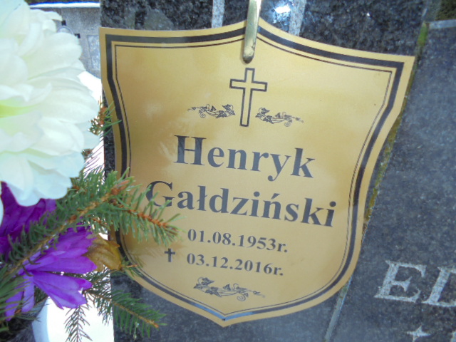 Grób Edward Gałdziński