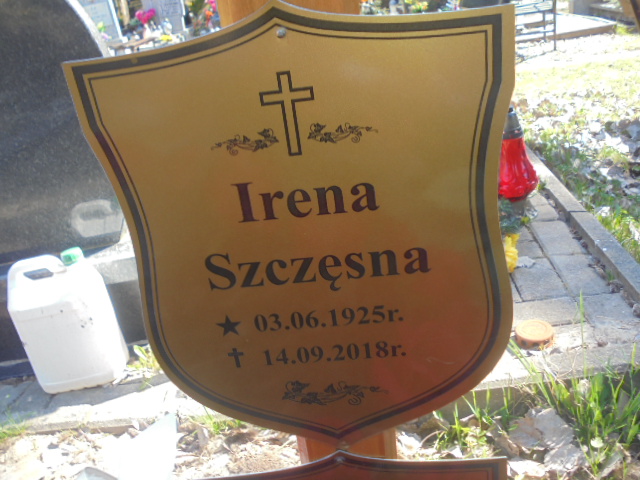 Irena Szczęsna   1925 Elbląg - Grobonet - Wyszukiwarka osób pochowanych
