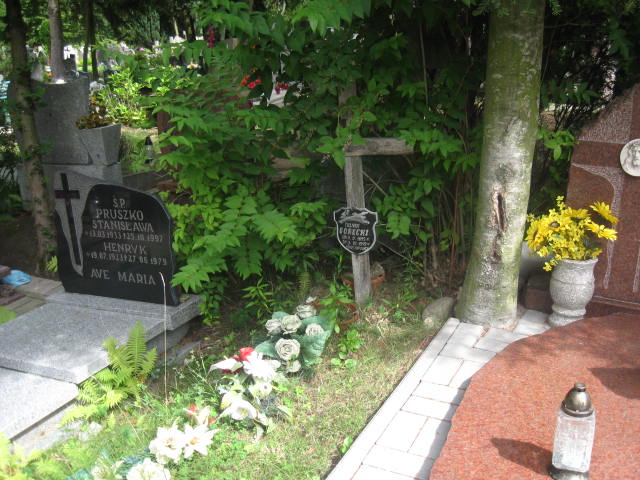 Grób Julian Górecki