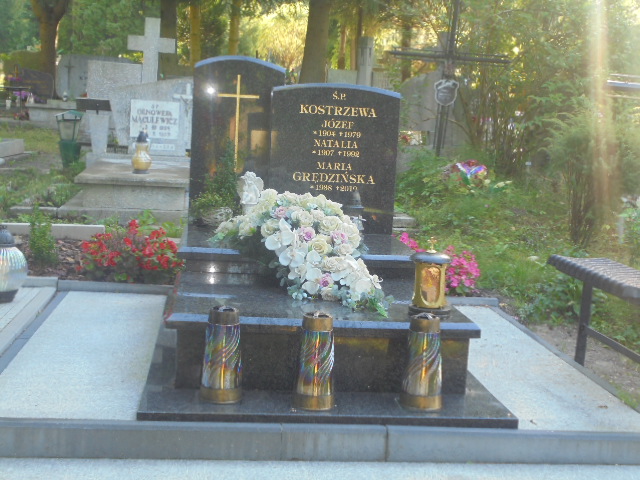 Grób Maria Grędzińska