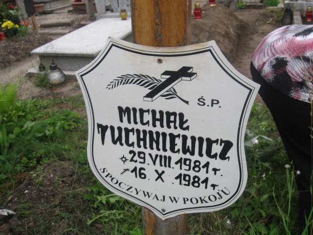 Michał Juchniewicz 1981 Elbląg - Grobonet - Wyszukiwarka osób pochowanych