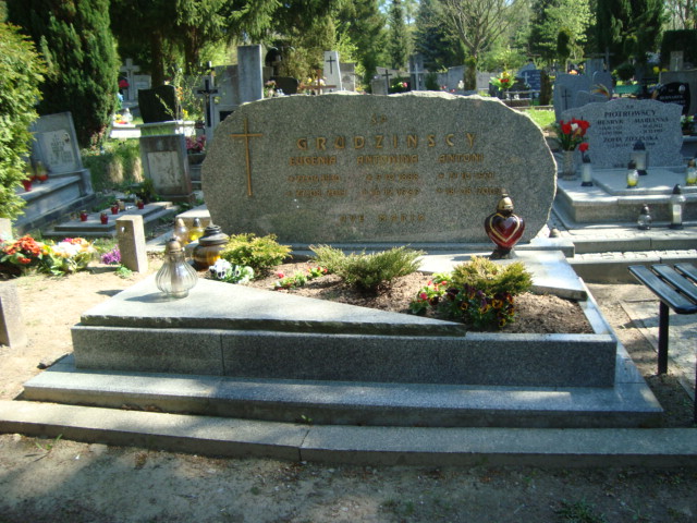 Eugenia Grudzińska  1930 Elbląg - Grobonet - Wyszukiwarka osób pochowanych