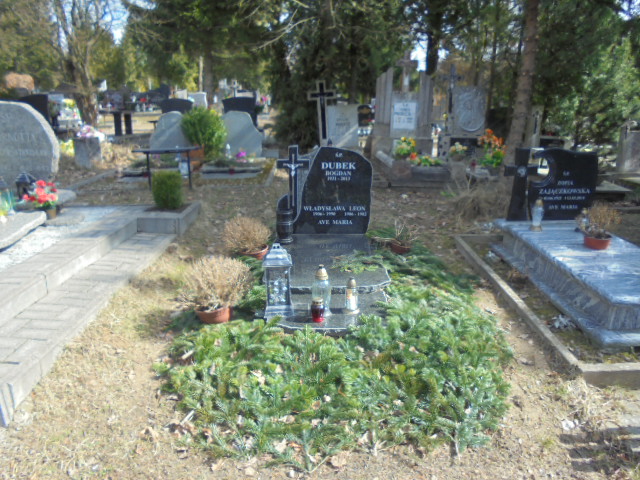Grób Leon Dubek